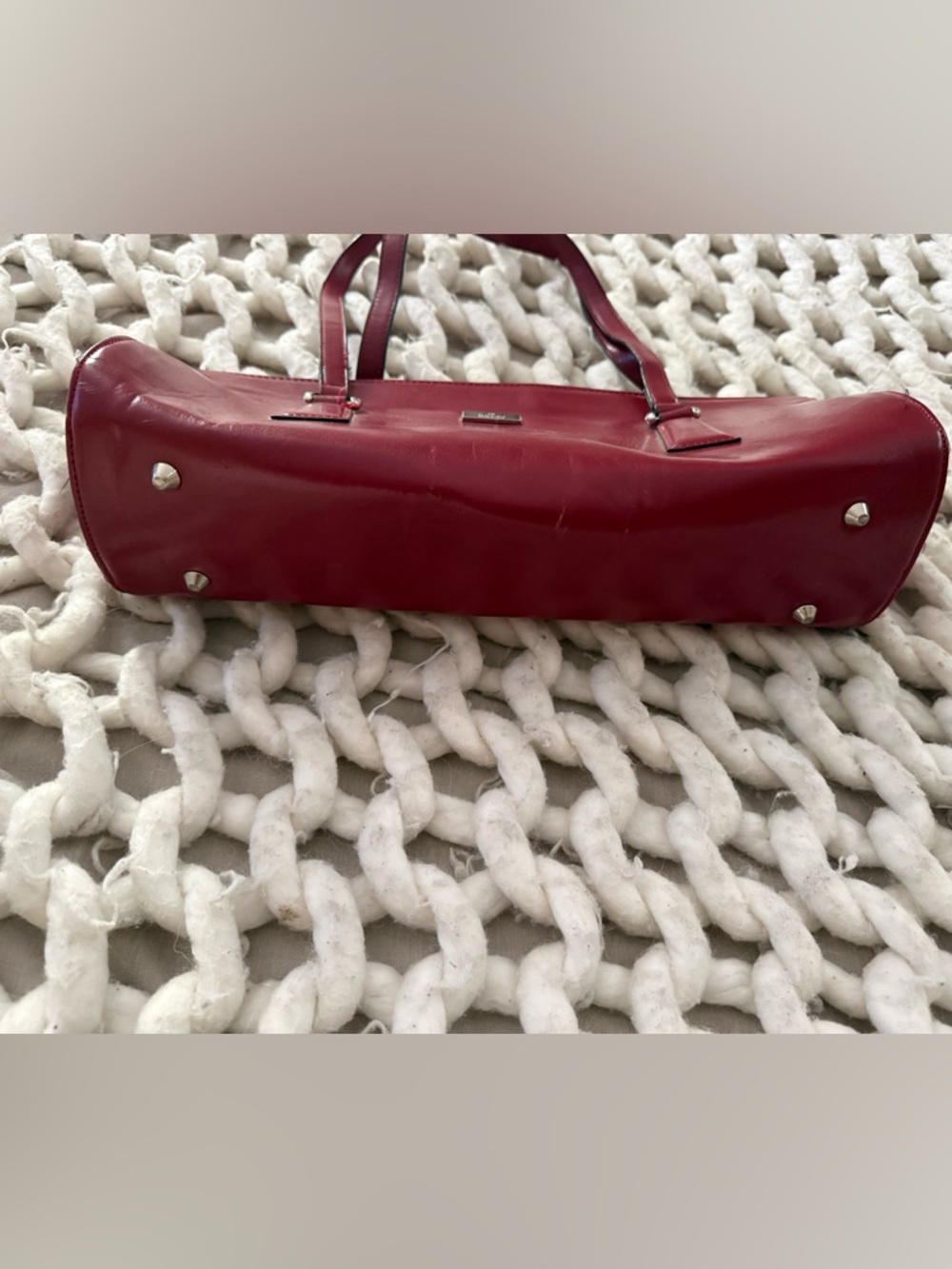 Red bag - Picture 2 of 4